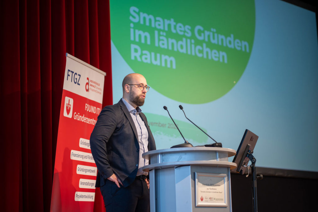 SGR Konferenz Vortrag Maximilian Heine vom FOUND IT! Gründerzentrum